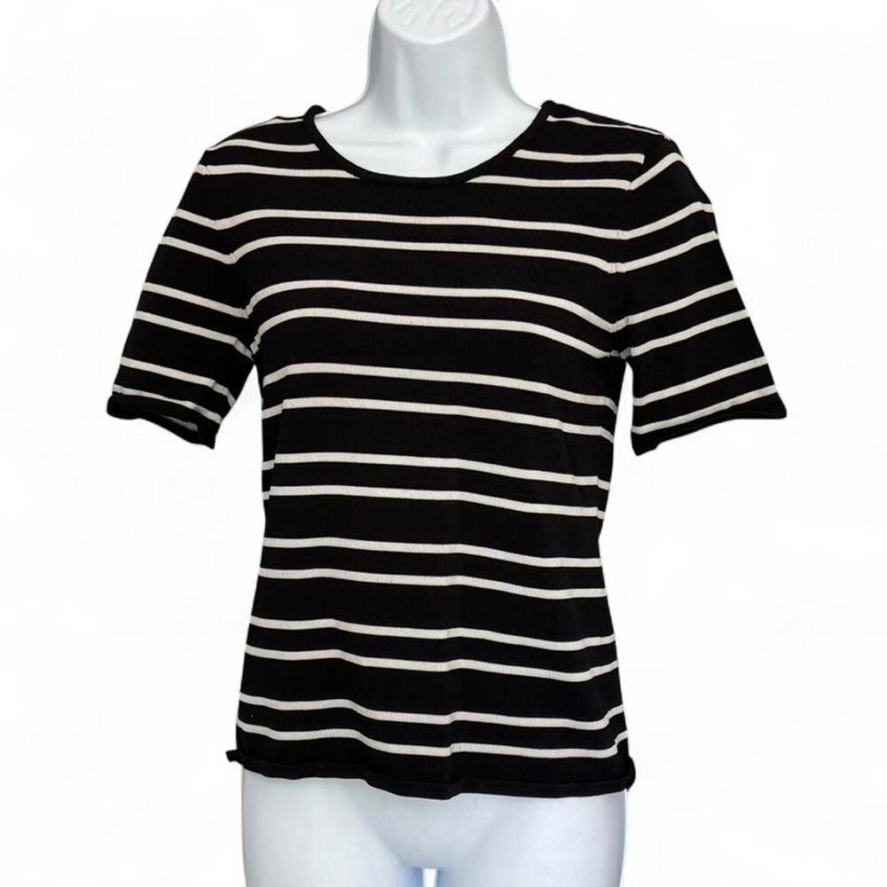 Carmen Marc Valvo black and white crew neck tshirt